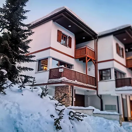 Gospodarstwo wiejskie Snowfall *