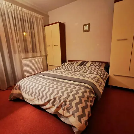 乡村民宿 Snowfall 多纳瓦利